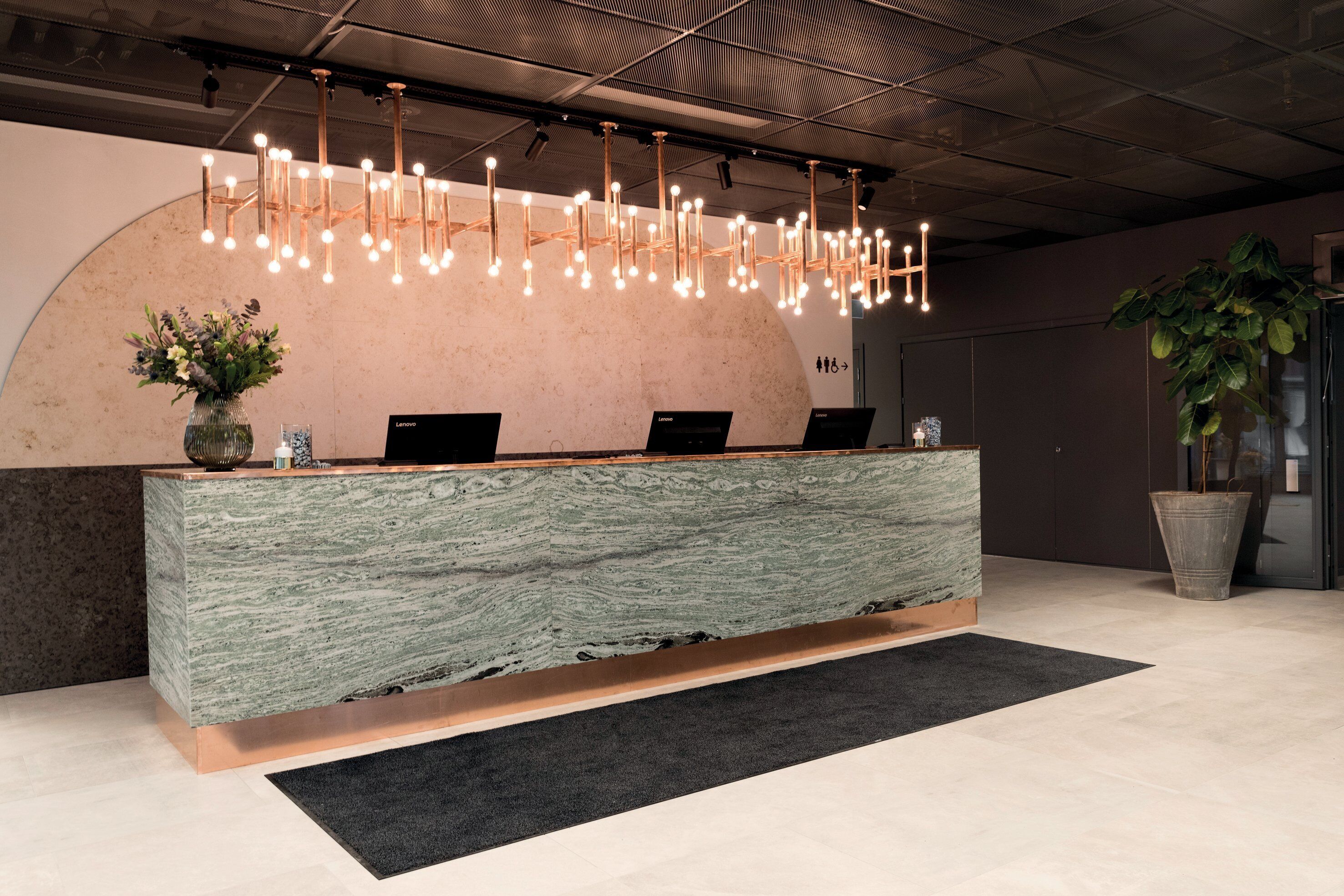 Elite Hotel Carolina Tower - Photo 7
