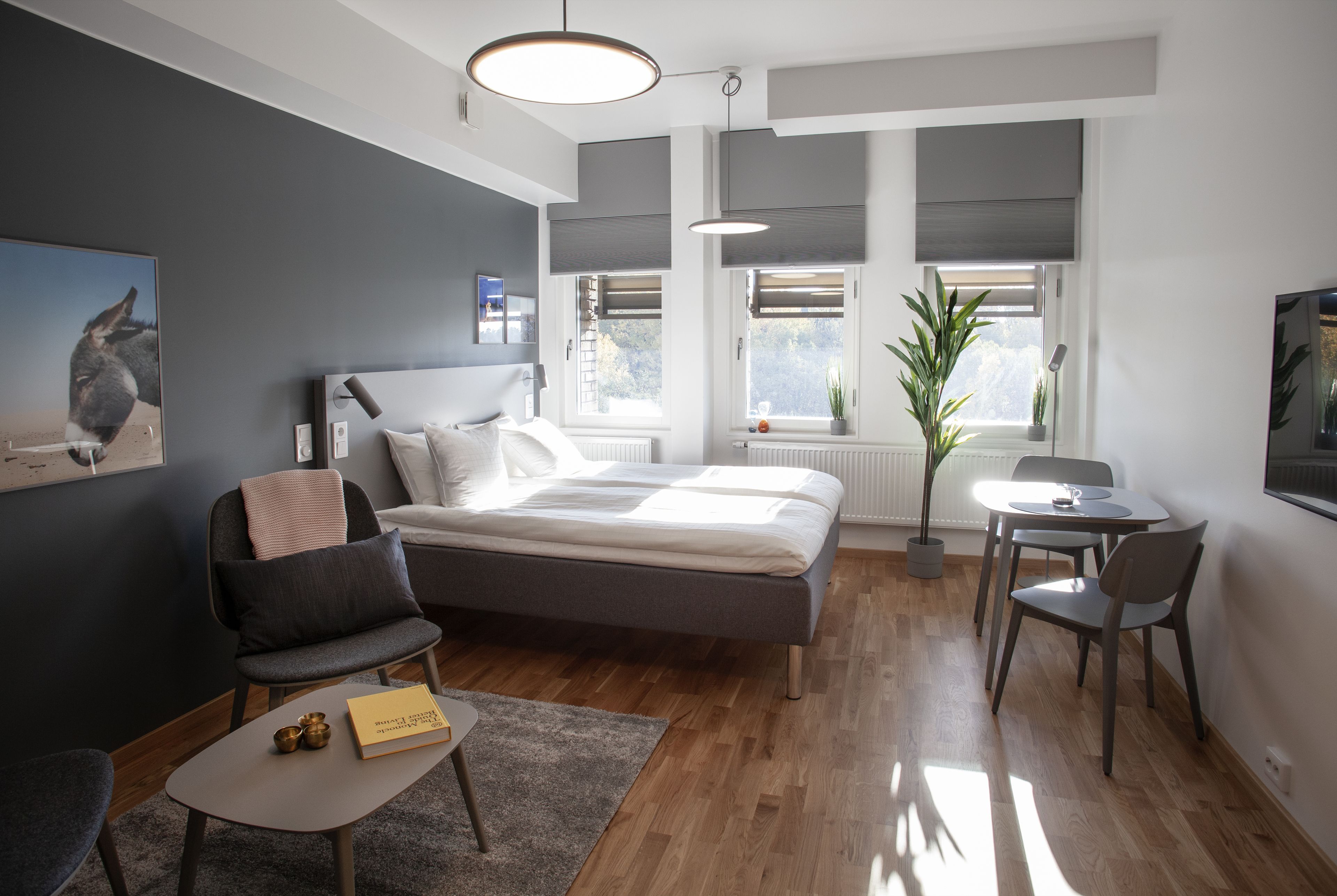 The Studio Hotel - Photo 7