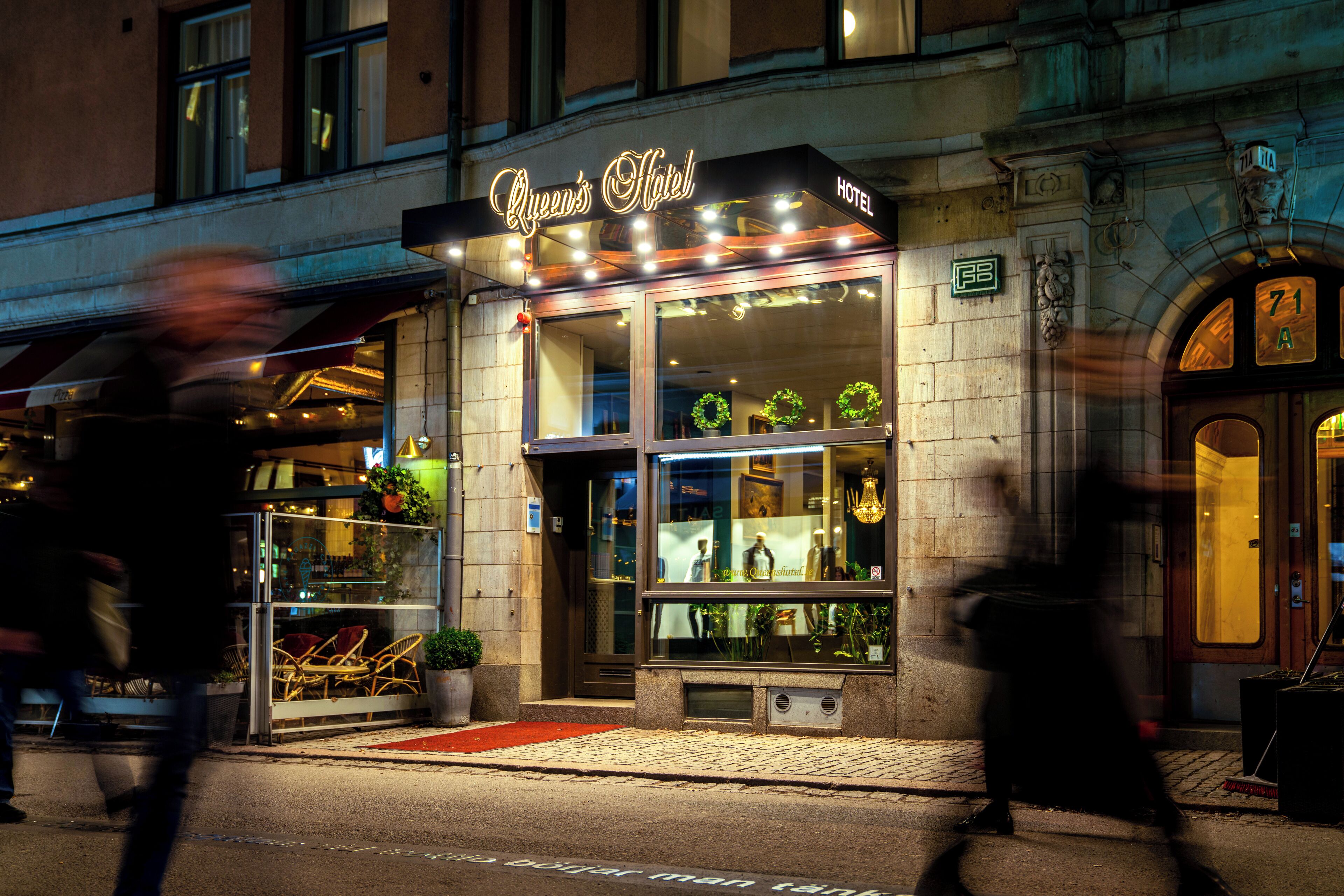 Queen’s Hotel - Photo 4