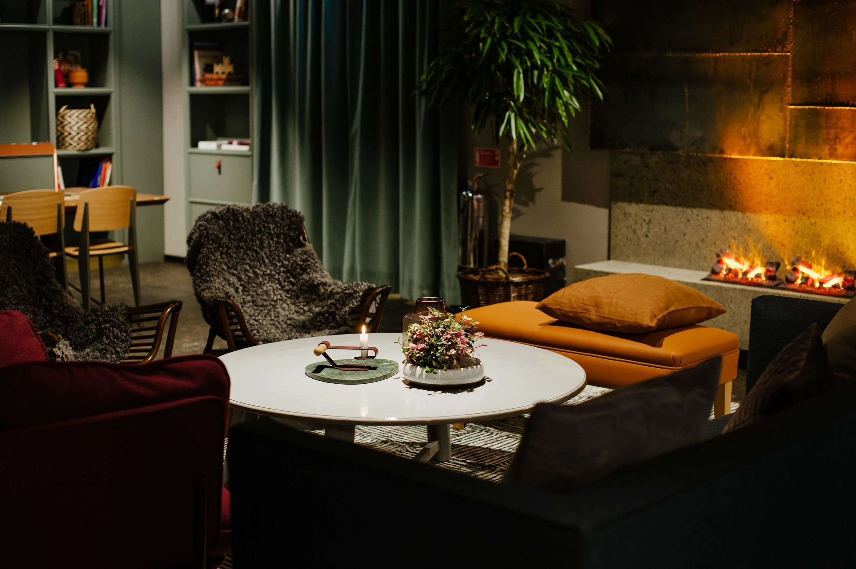 Best Western and hotel - Photo 7