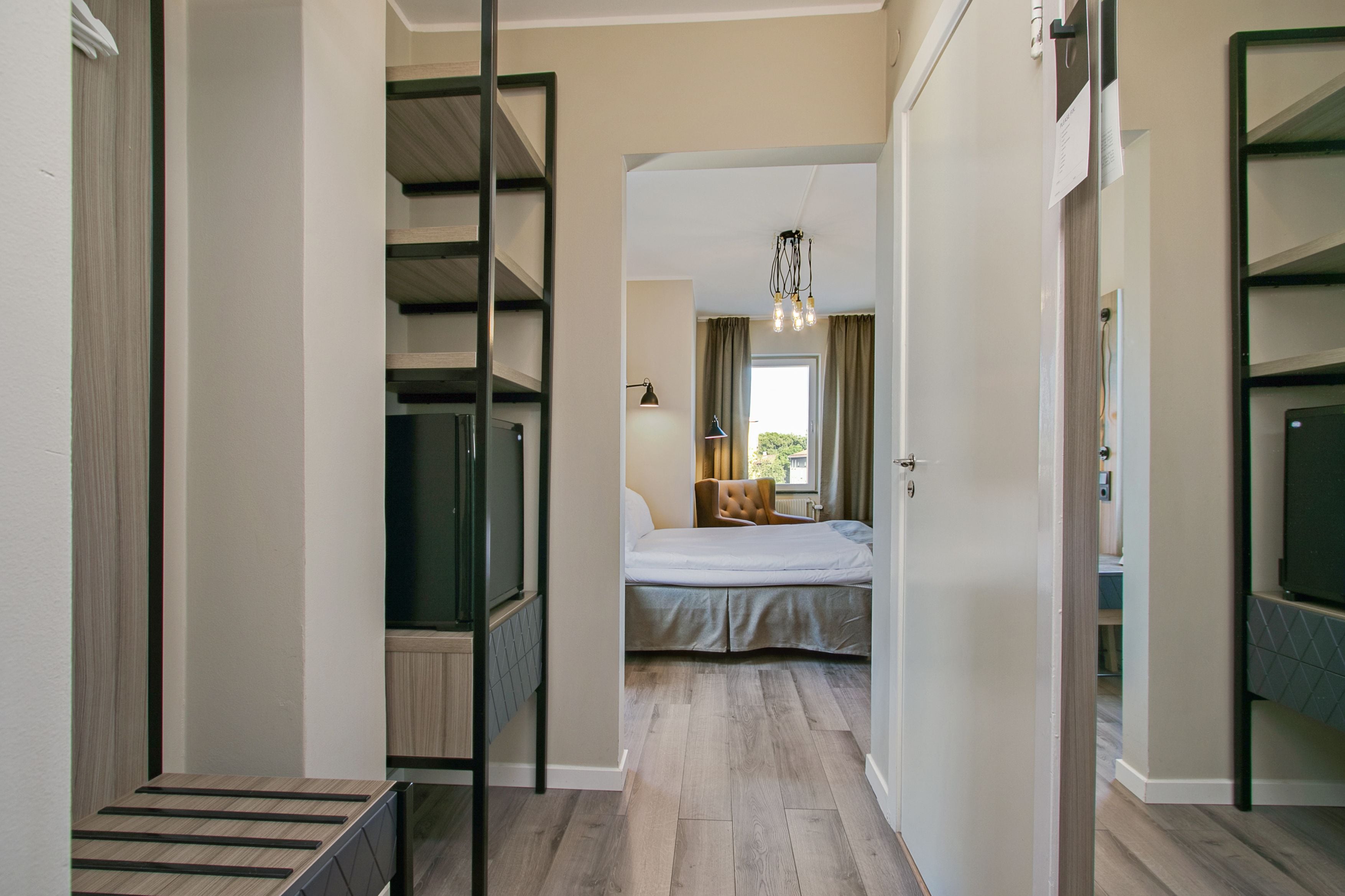 First Hotel Brommaplan - Photo 6