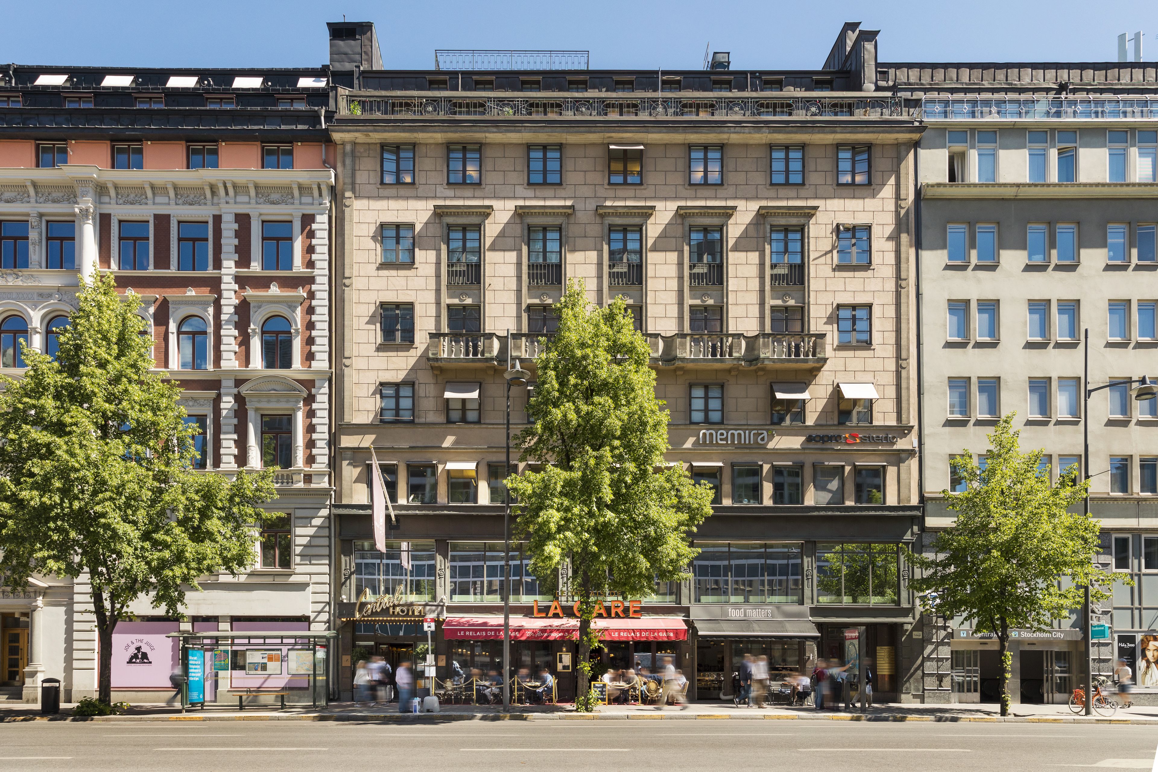 Central Hotel - Photo 4