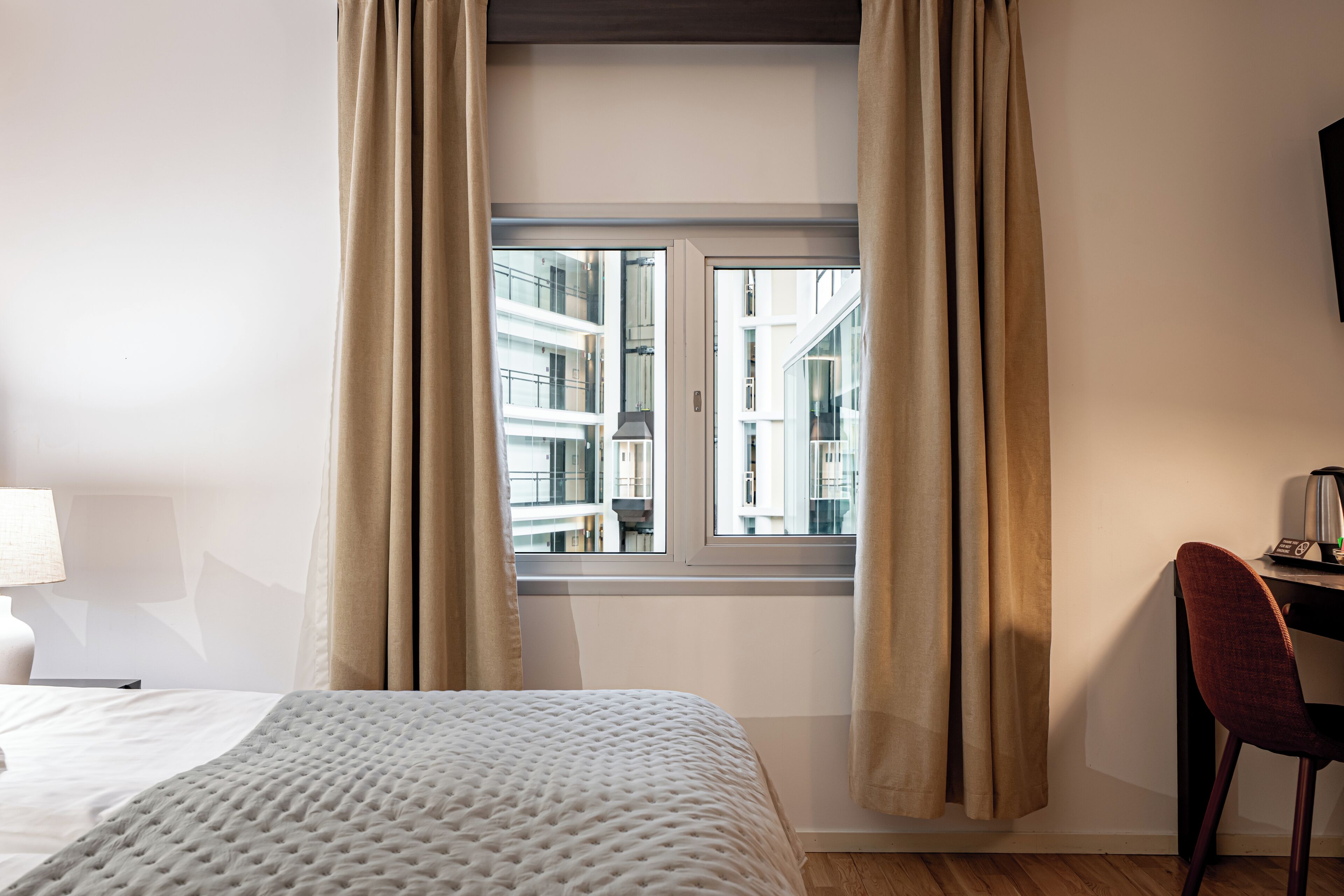 Ibis Styles Stockholm Järva - Photo 5