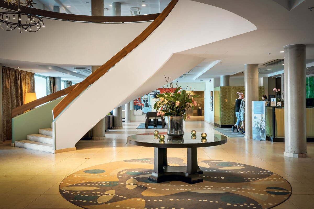 Elite Hotel Marina Tower