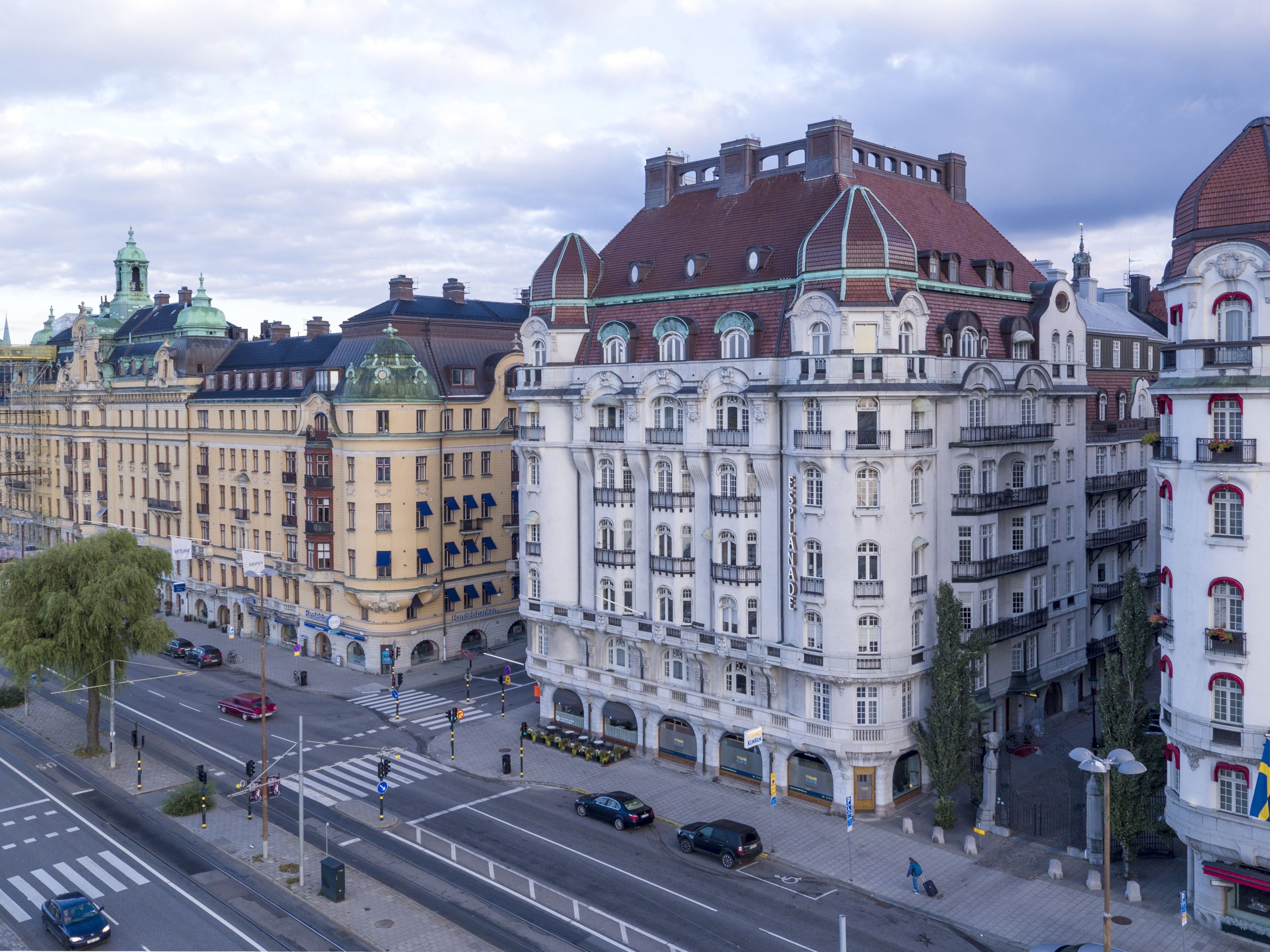 Hotel Esplanade - Photo 2