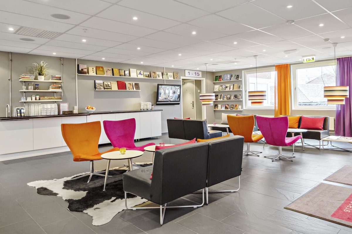 Connect Hotel Stockholm - Photo 2