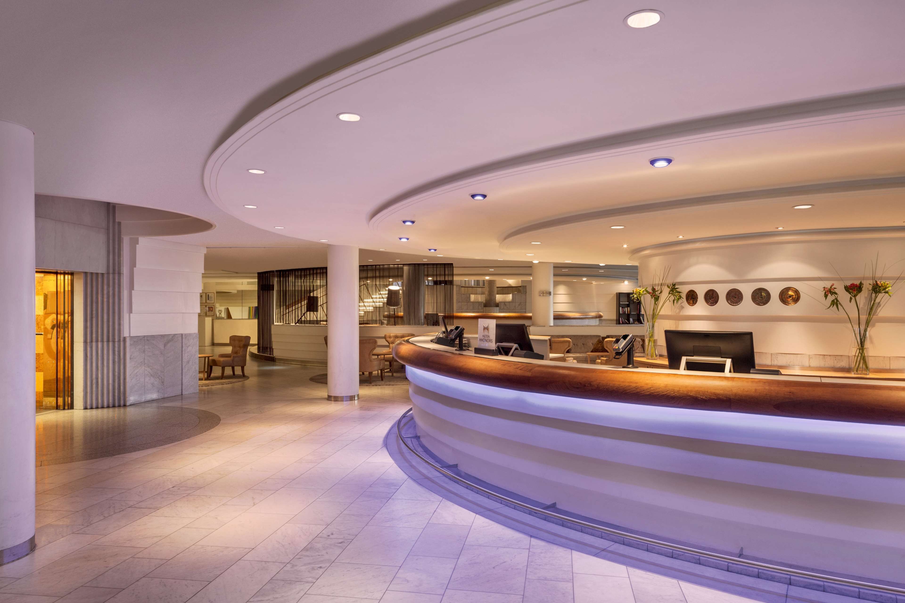 Hilton Stockholm Slussen - Photo 7