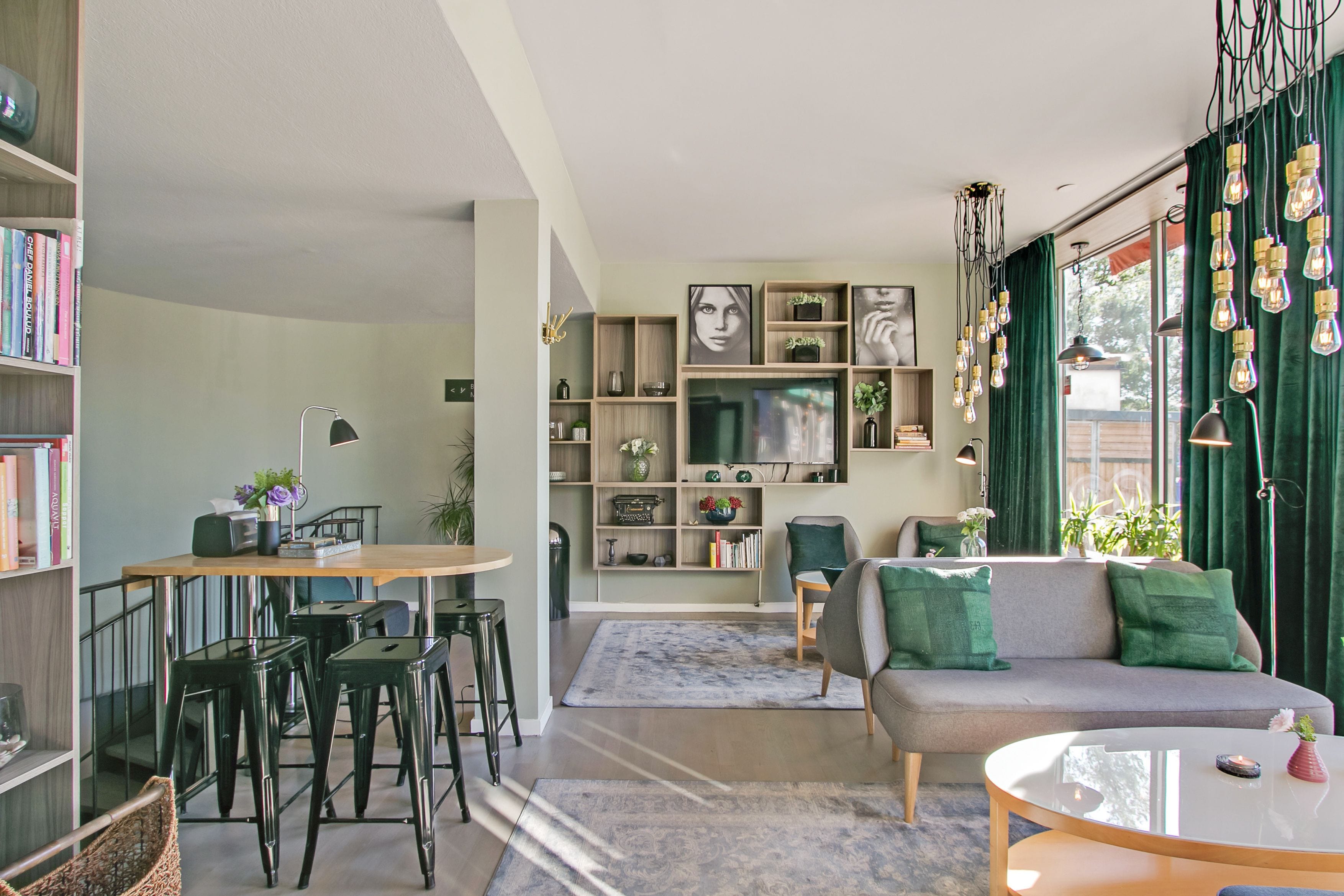 First Hotel Brommaplan - Photo 3