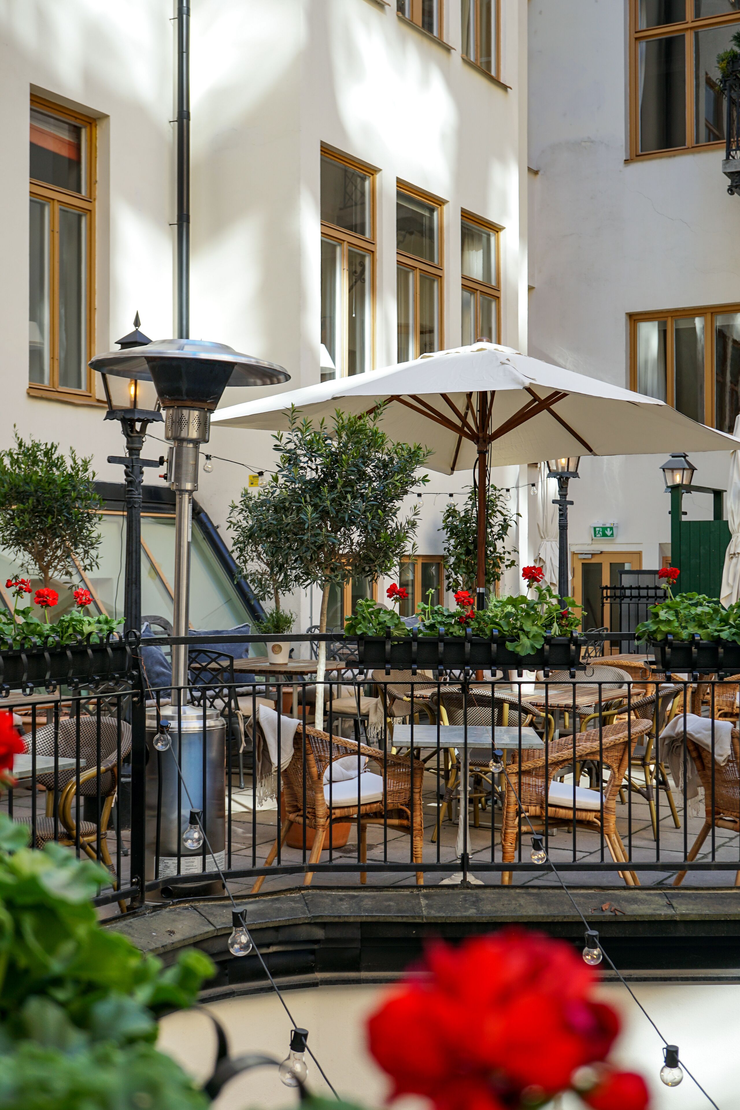 The Sparrow Hotel - Photo 3