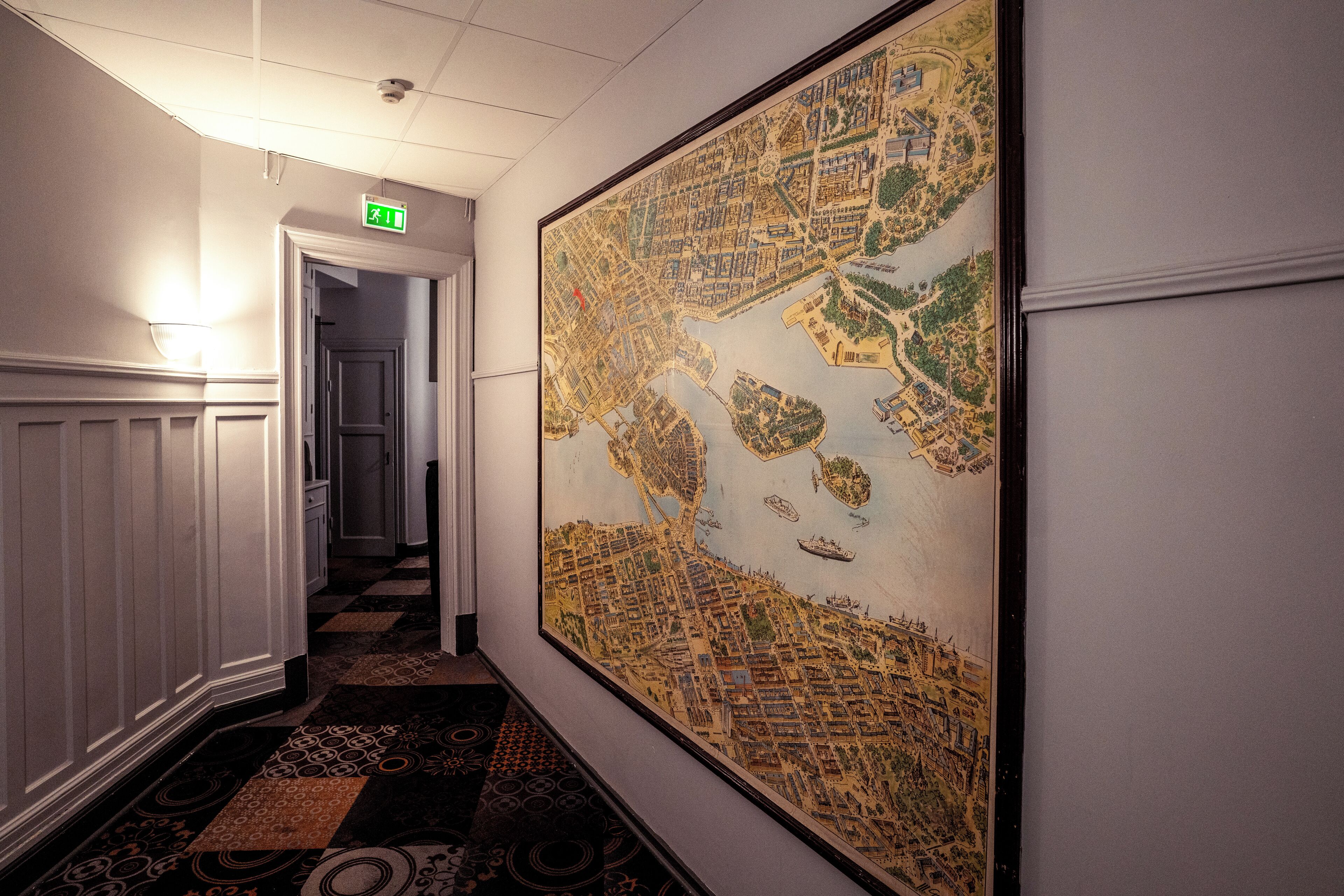 Queen’s Hotel - Photo 6