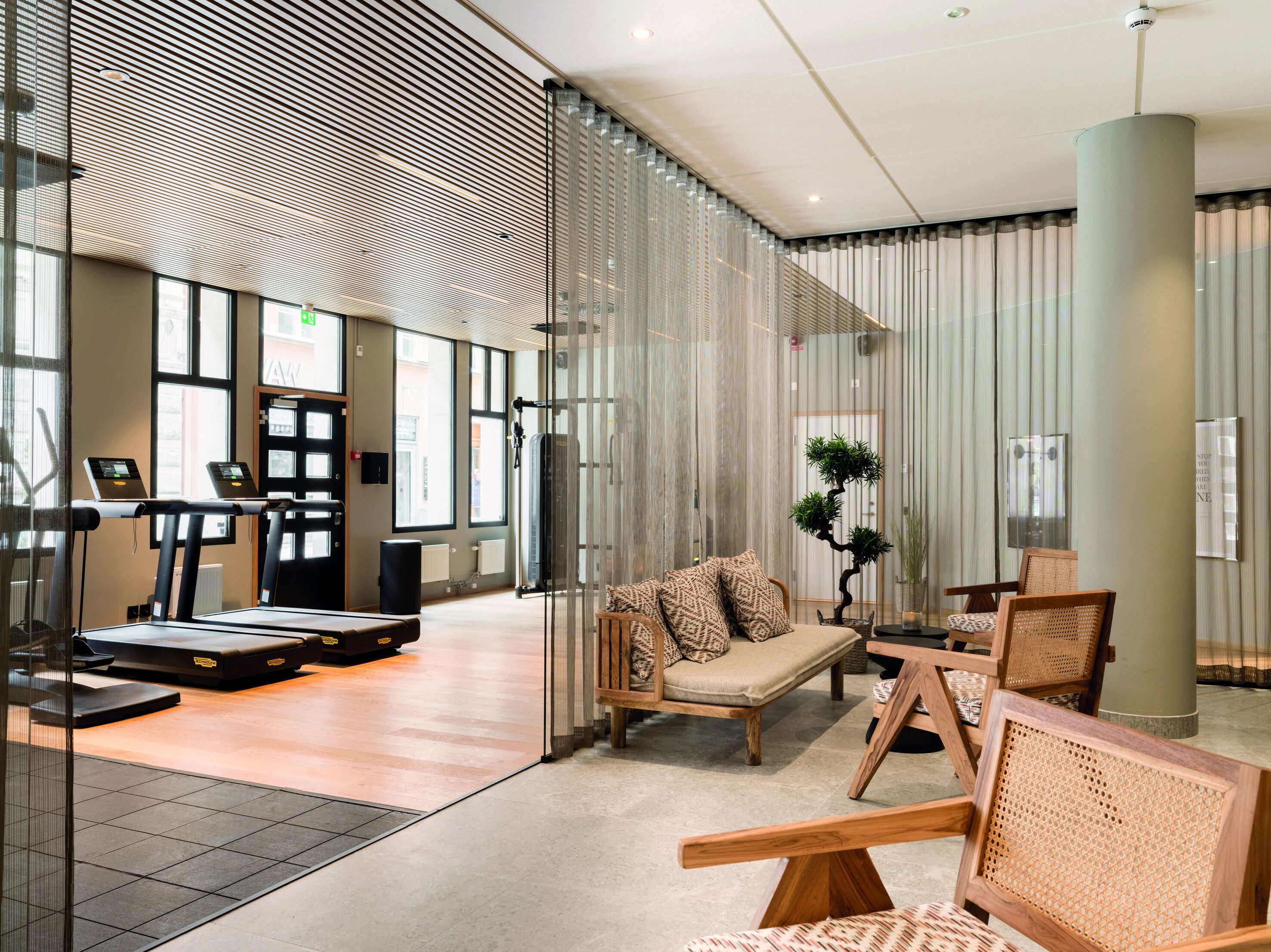 Elite Hotel Adlon - Photo 5